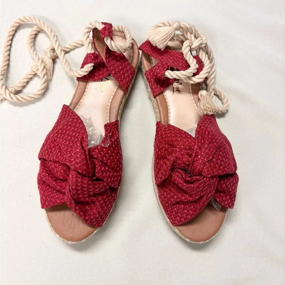 Mar Doce Mar Brazil Red Espadrille Sandals size 10